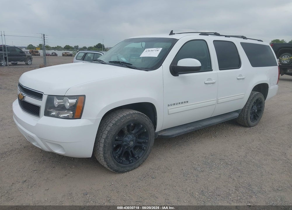 2013 CHEVROLET SUBURBAN 1500 VIN: 1GNSKJE72DR126867