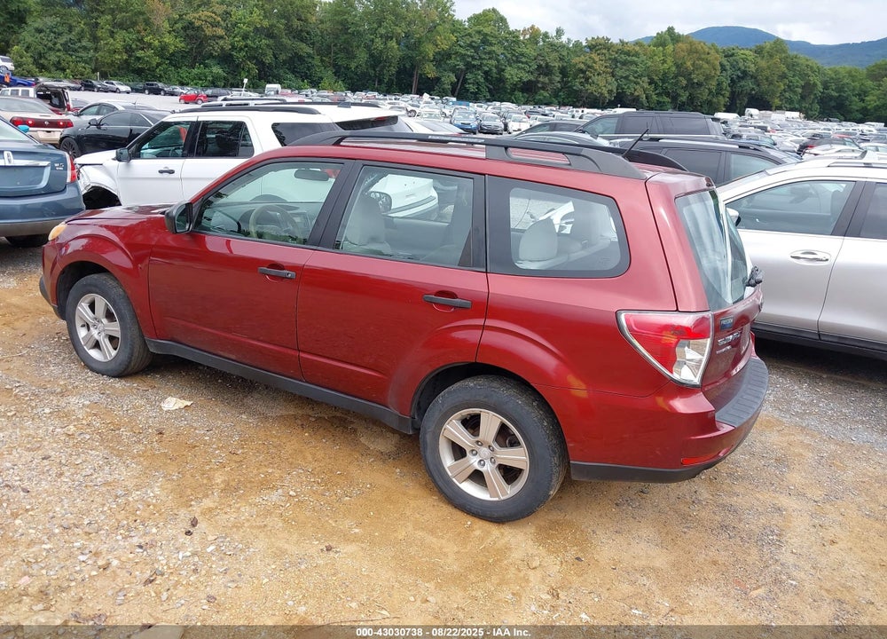 2013 SUBARU FORESTER VIN: JF2SHABC8DH437655