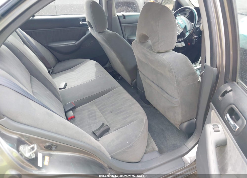 2005 HONDA CIVIC EX VIN: 2HGES26705H571153