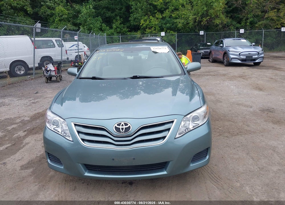 2011 TOYOTA CAMRY VIN: 4T1BF3EK4BU583599