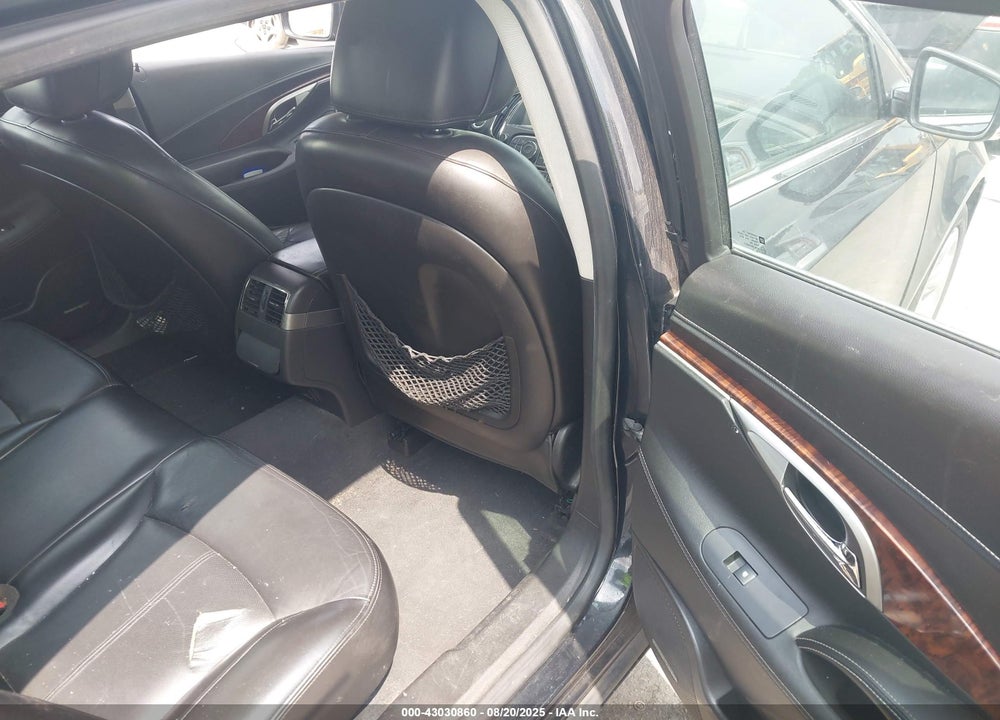 2010 BUICK LACROSSE VIN: 1G4GE5EV1AF176714