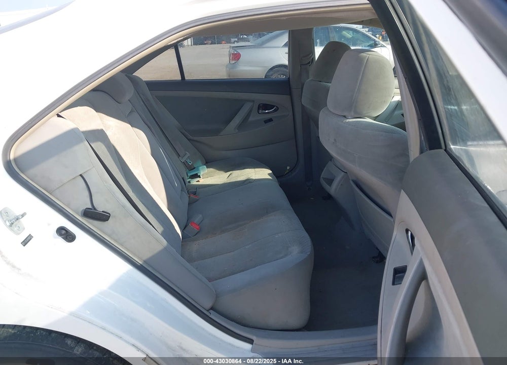 2009 TOYOTA CAMRY LE VIN: 4T4BE46K09R082281
