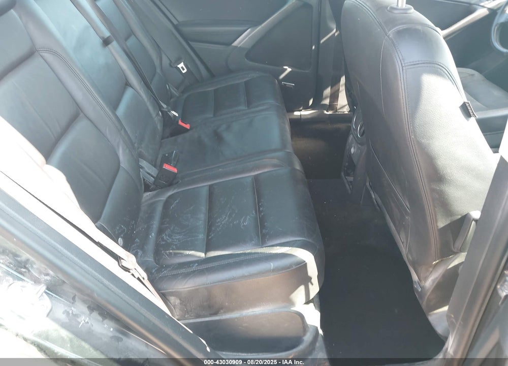 2009 VOLKSWAGEN TIGUAN S/SE/SEL VIN: WVGAV75N29W525411