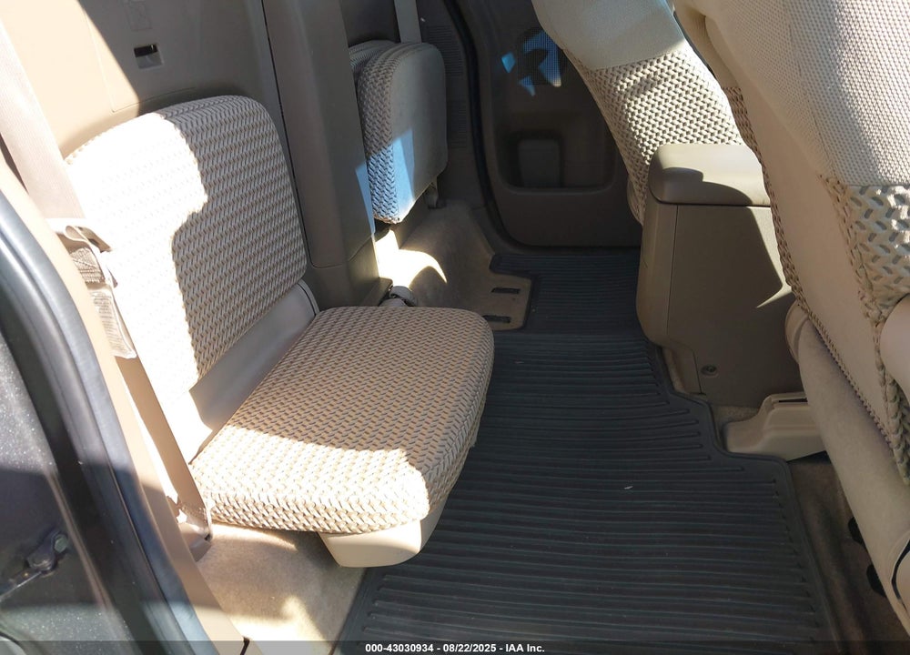 2005 NISSAN FRONTIER VIN: 1N6AD06U35C410183