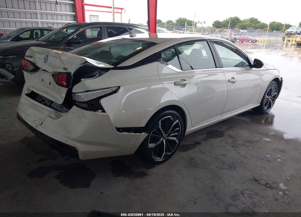 2025 NISSAN ALTIMA VIN: 1N4BL4CV1SN301077