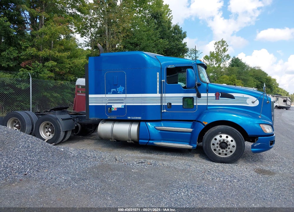 2013 KENWORTH CONSTRUCTION T660 VIN: 1XKADP9X7DJ339490