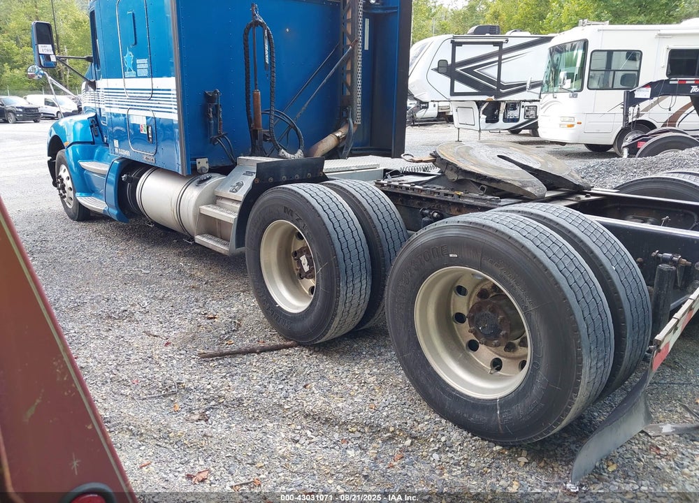 2013 KENWORTH CONSTRUCTION T660 VIN: 1XKADP9X7DJ339490