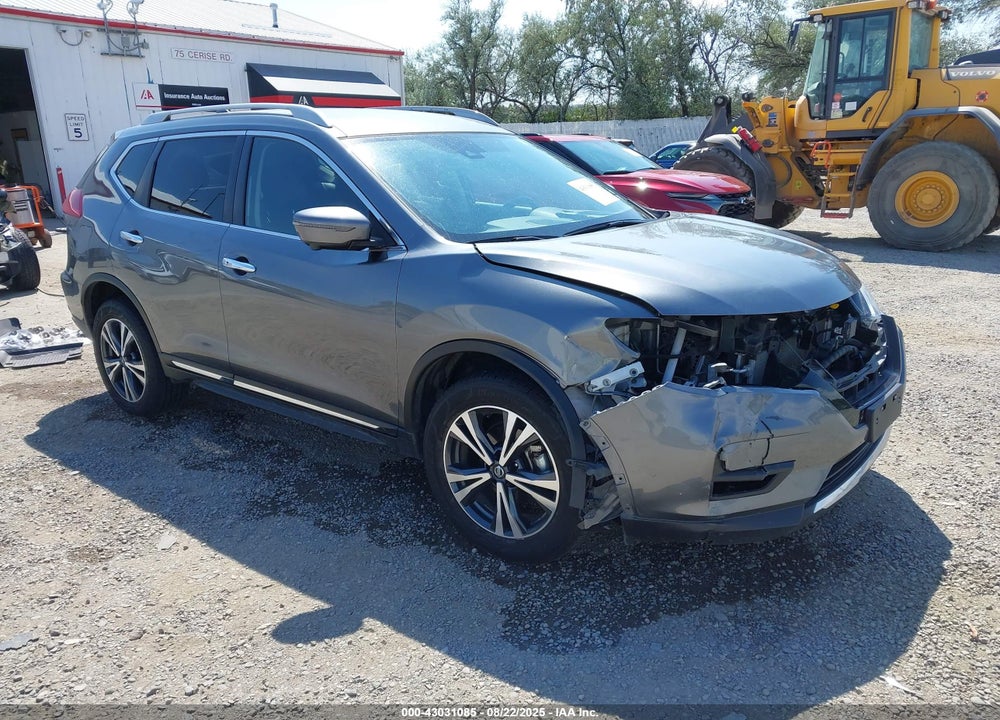 2018 NISSAN ROGUE SL VIN: 5N1AT2MV1JC798775