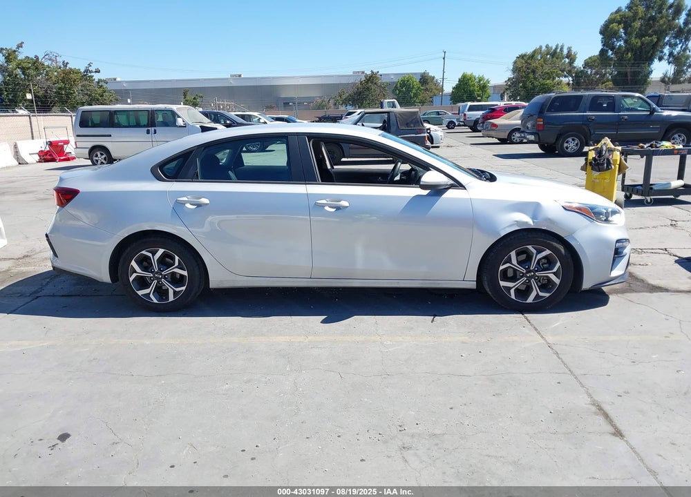 2020 KIA FORTE VIN: 3KPF24AD0LE250492