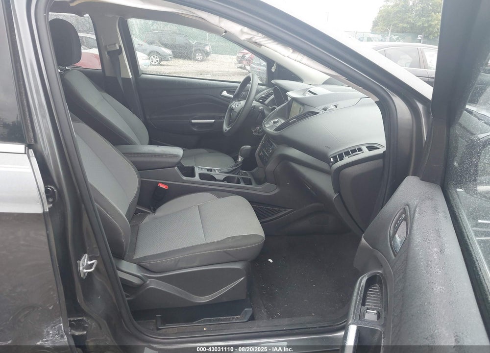 2017 FORD ESCAPE VIN: 1FMCU9GD1HUB94004