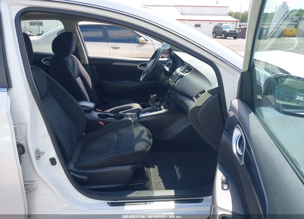 2017 NISSAN SENTRA VIN: 3N1CB7AP4HY354068