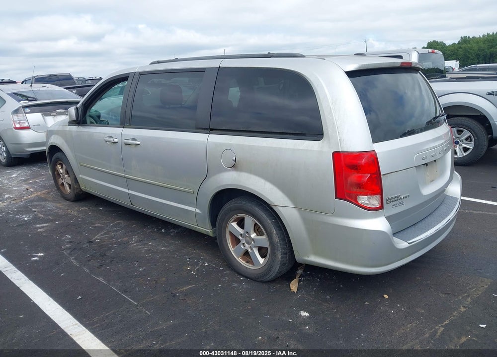 2011 DODGE GRAND CARAVAN MAINSTREET VIN: 2D4RN3DG6BR755750