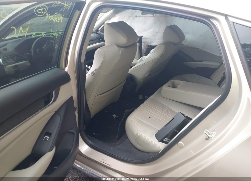 2018 HONDA ACCORD VIN: 1HGCV3F53JA000932