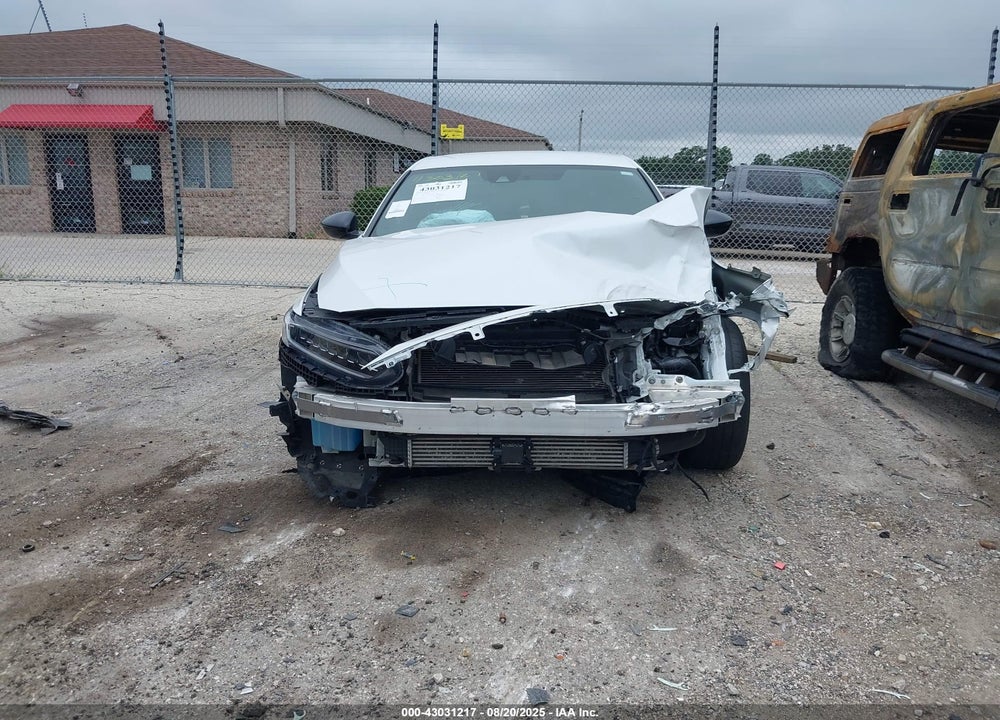 2022 HONDA ACCORD VIN: 1HGCV1F38NA084786