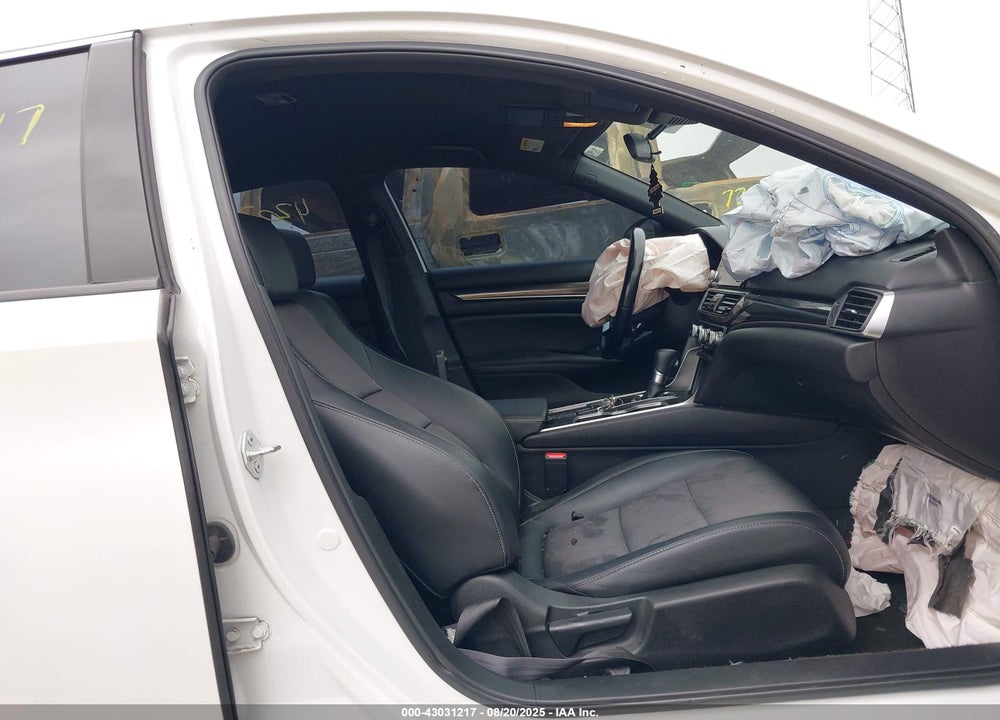 2022 HONDA ACCORD VIN: 1HGCV1F38NA084786