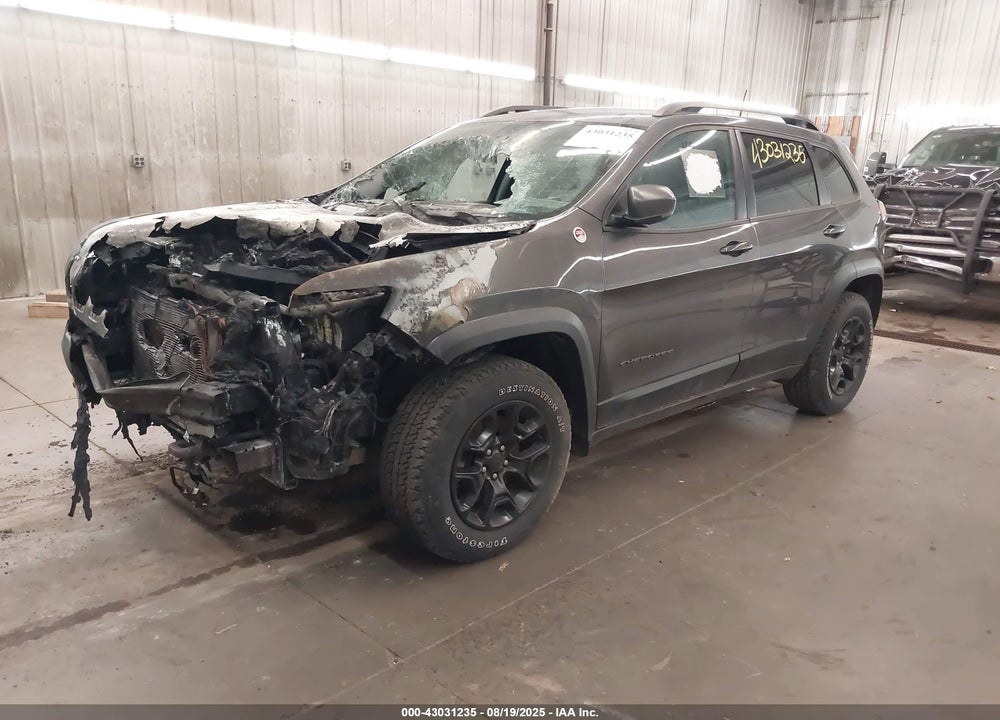 2019 JEEP CHEROKEE TRAILHAWK 4X4 VIN: 1C4PJMBNXKD182930