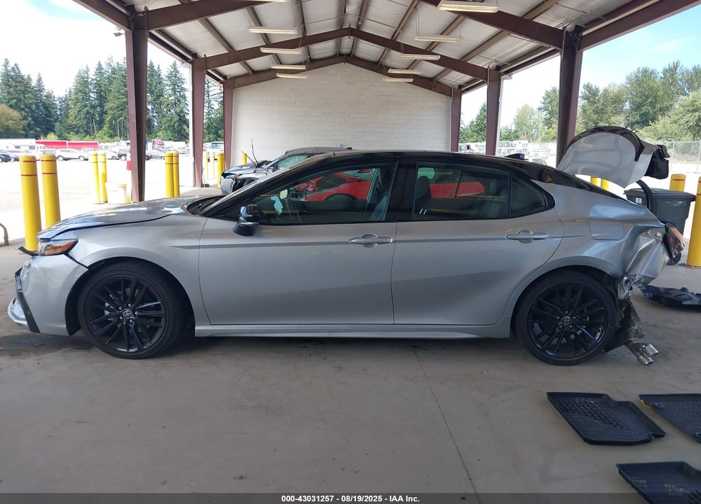 2022 TOYOTA CAMRY VIN: 4T1K61BKXNU057880