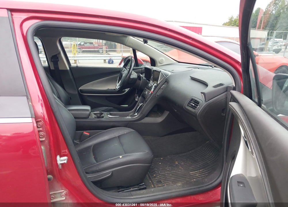 2013 CHEVROLET VOLT VIN: 1G1RB6E46DU136382