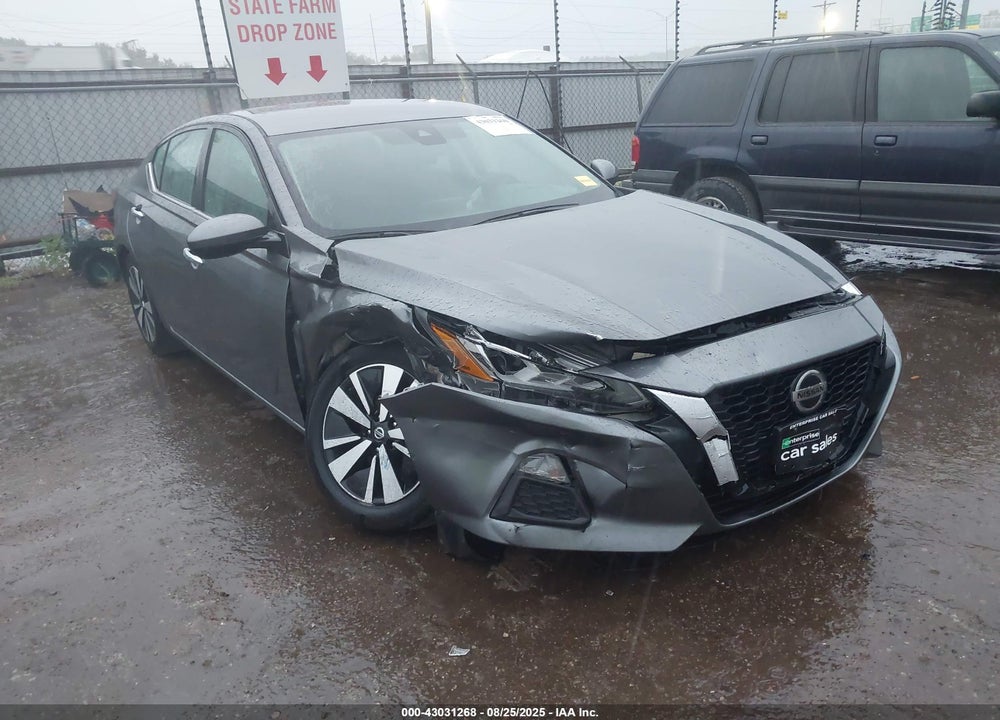 2022 NISSAN ALTIMA SV FWD VIN: 1N4BL4DV3NN317669