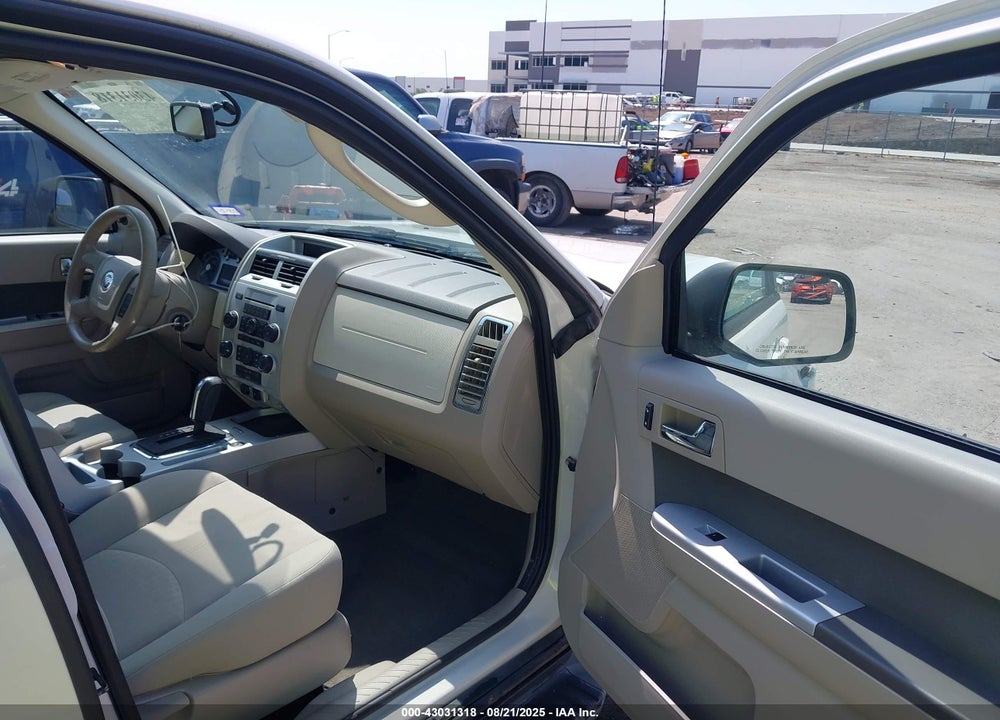2009 MERCURY MARINER VIN: 4M2CU81739KJ22021