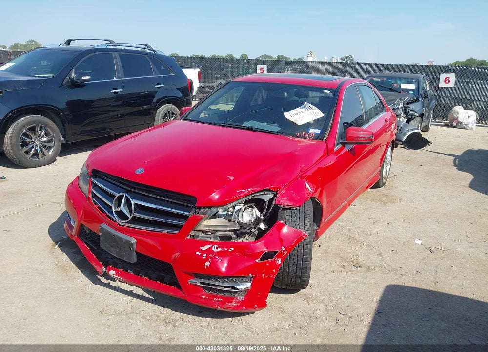 2014 MERCEDES-BENZ C CLASS VIN: WDDGF4HB5ER311488