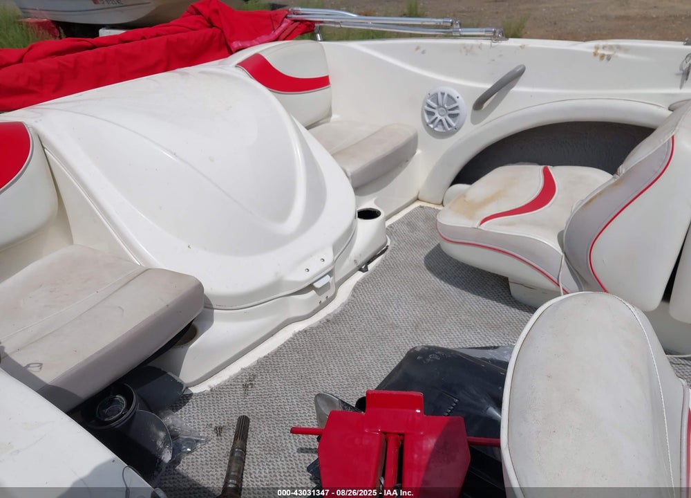 2006 MAXUM CF 5731 RG VIN: MXRC20MXK506