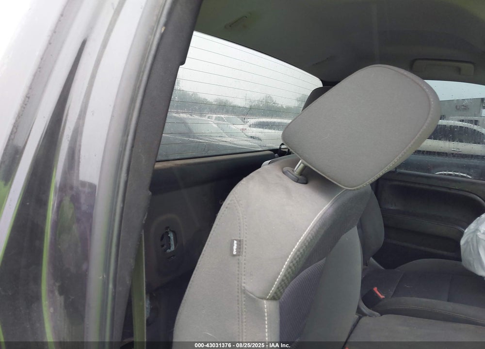 2015 CHEVROLET SILVERADO 1500 2LT VIN: 1GCNKREC0FZ361871