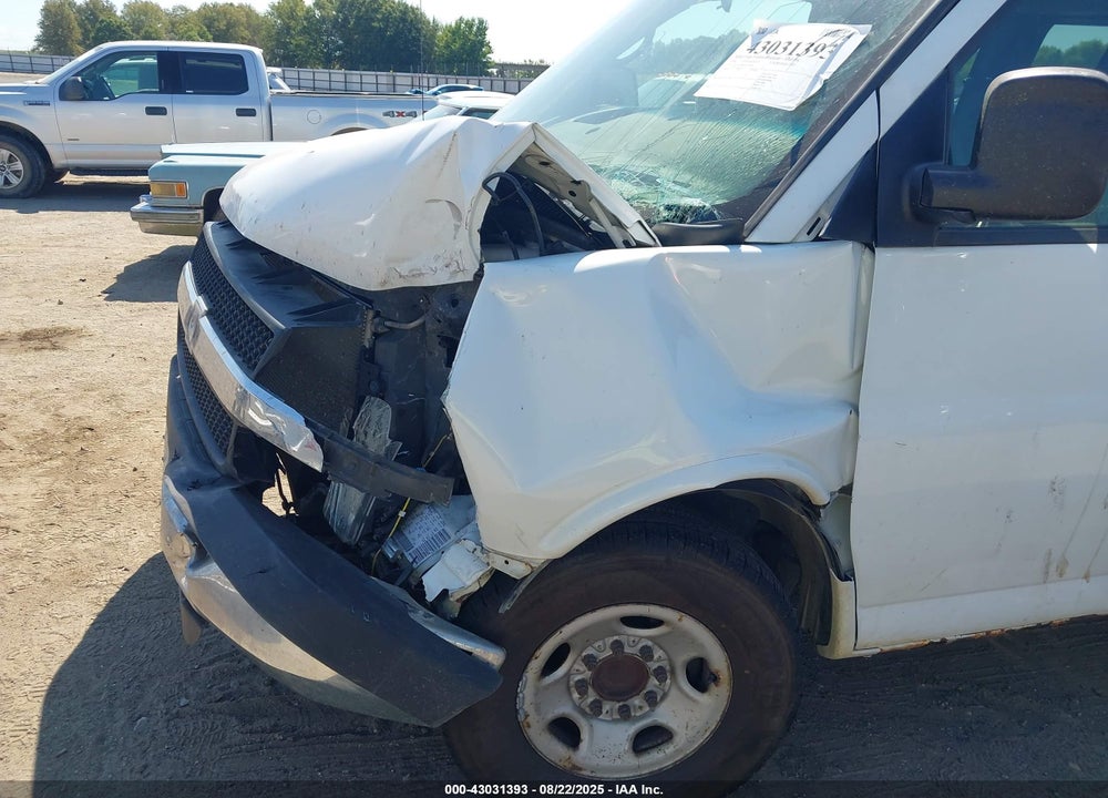 2008 CHEVROLET EXPRESS LS VIN: 1GAHG39K481200964