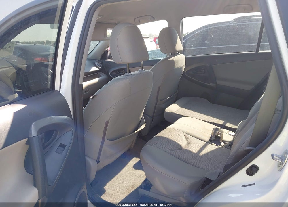 2012 TOYOTA RAV4 VIN: 2T3KF4DV2CW112562