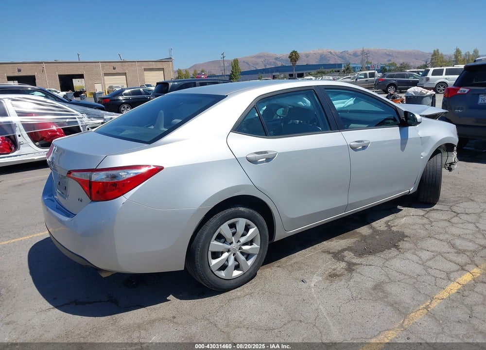2015 TOYOTA COROLLA VIN: 5YFBURHE8FP182028