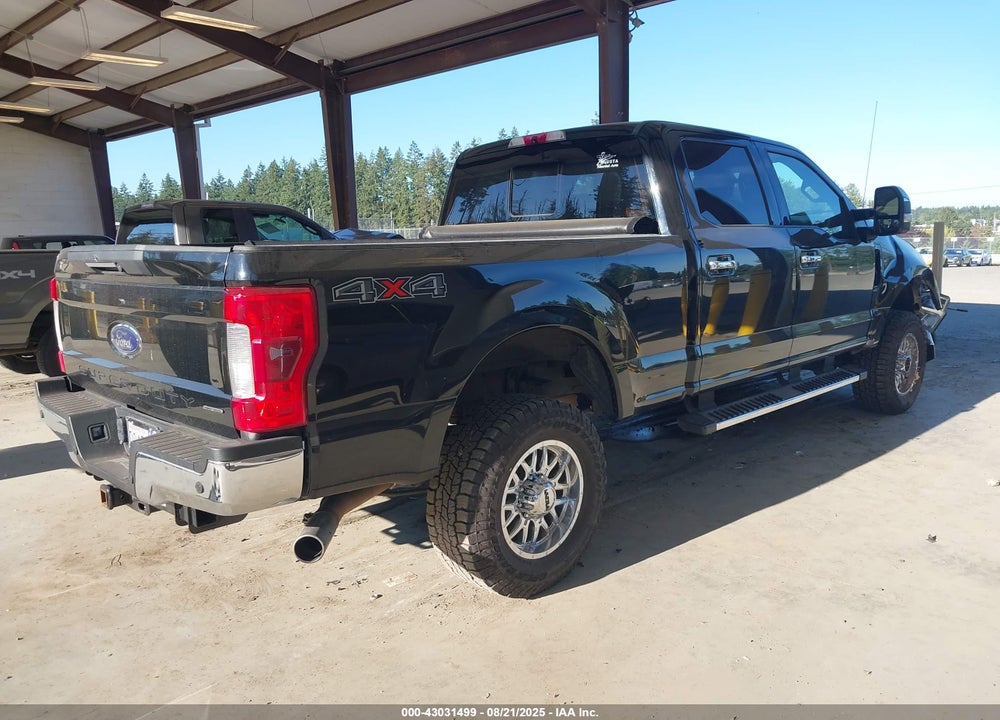 2017 FORD F-250 VIN: 1FT7W2B68HEB35607