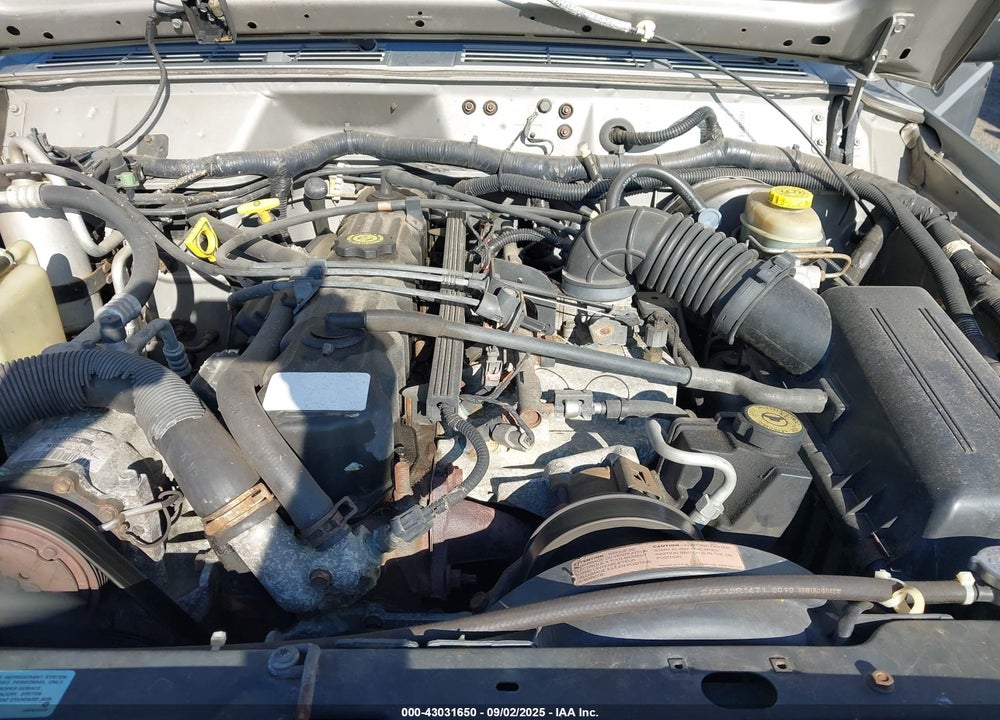 2000 JEEP CHEROKEE CLASSIC VIN: 1J4FF58SXYL267033