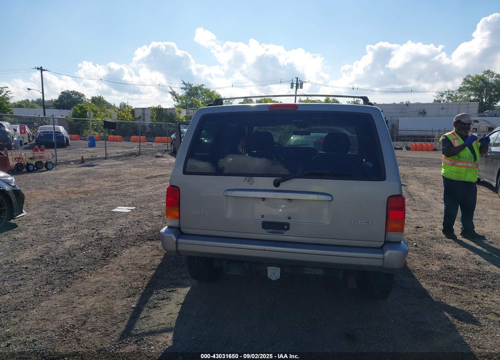 2000 JEEP CHEROKEE CLASSIC VIN: 1J4FF58SXYL267033