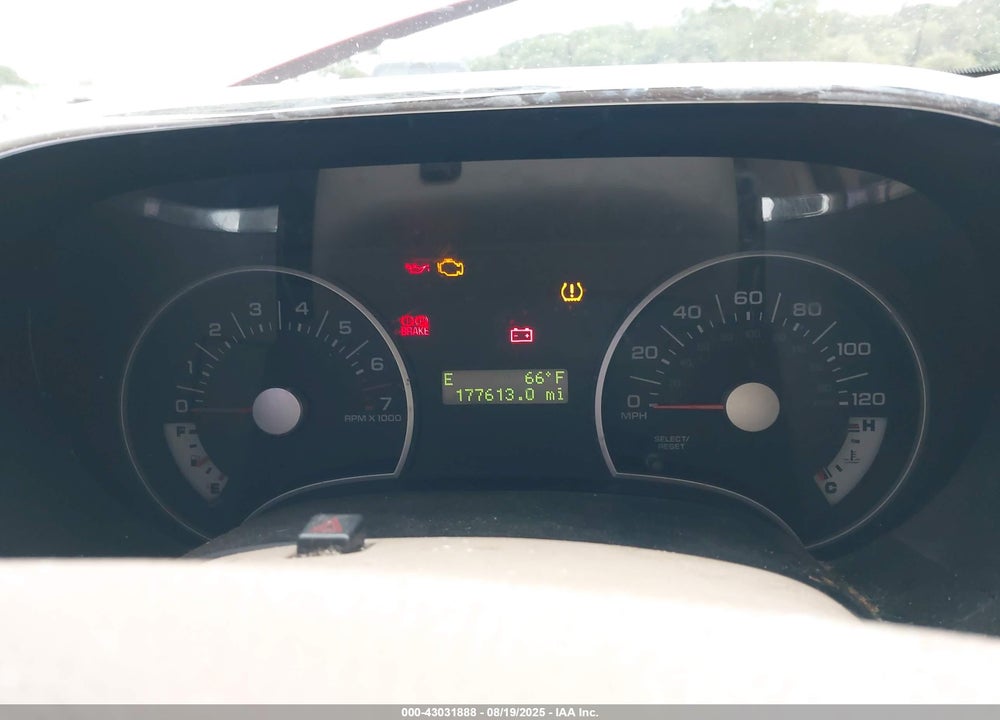 2007 FORD EXPLORER XLT VIN: 1FMEU73E67UB14545