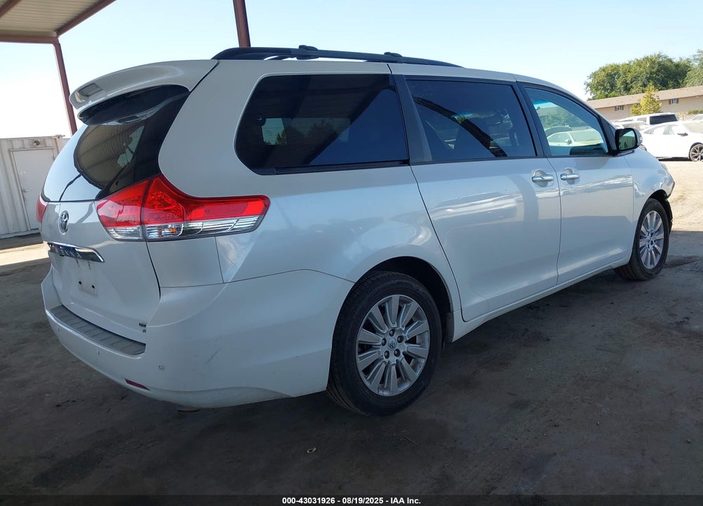 2014 TOYOTA SIENNA LIMITED 7 PASSENGER VIN: 5TDDK3DC1ES093312
