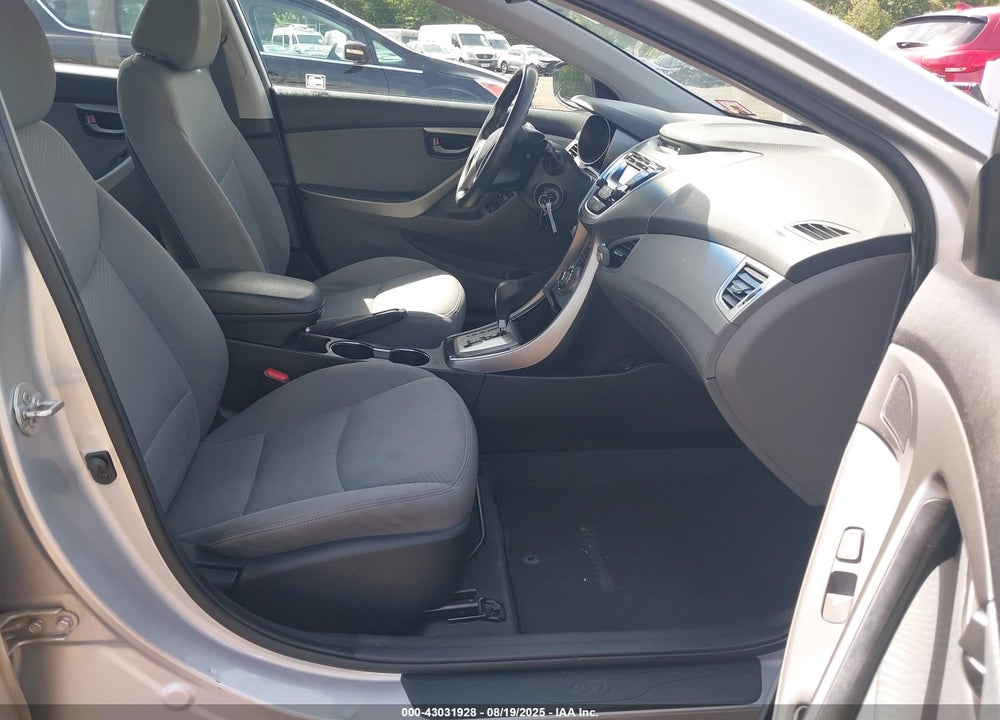 2013 HYUNDAI ELANTRA VIN: 5NPDH4AEXDH346948