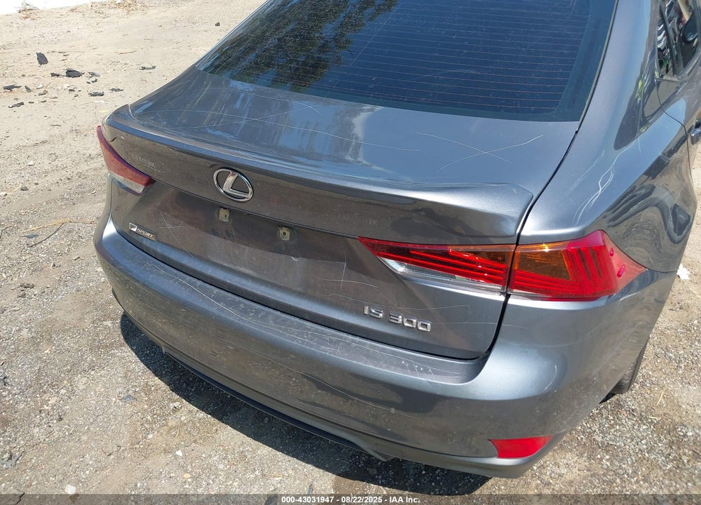 2018 LEXUS IS 300 VIN: JTHBA1D22J5072747