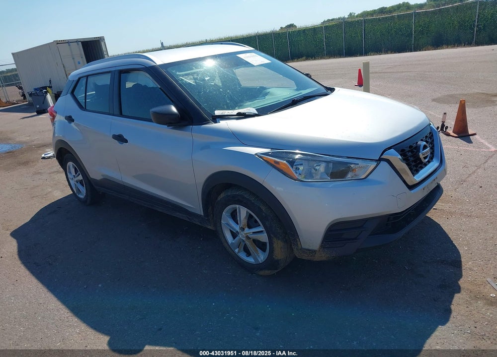 2019 NISSAN KICKS S VIN: 3N1CP5CU9KL555378