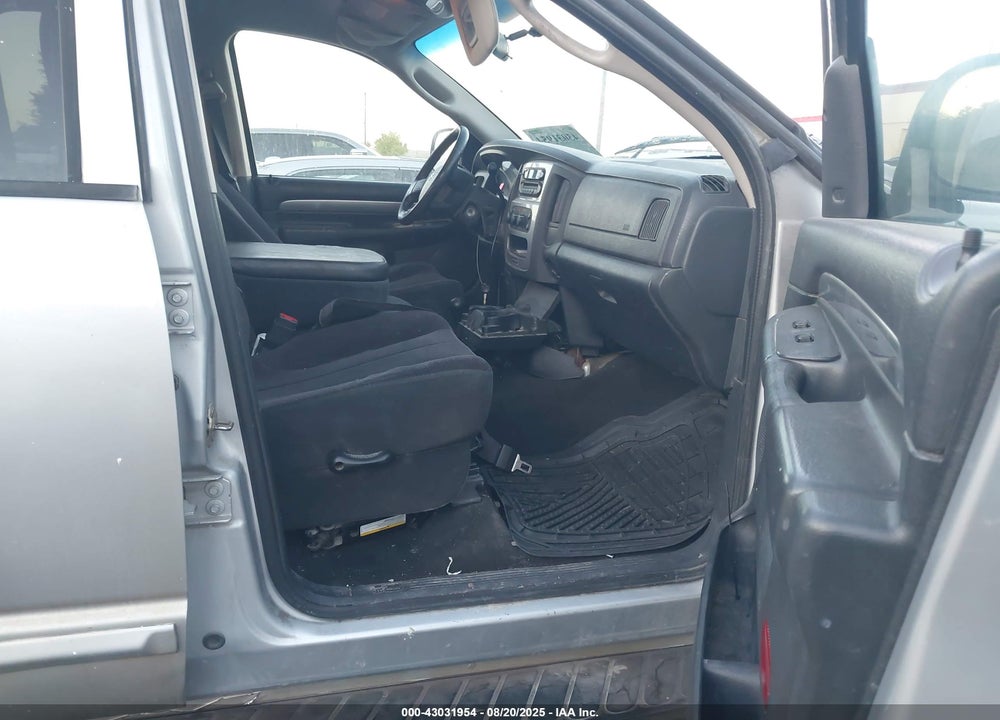 2005 DODGE RAM 1500 SLT/LARAMIE VIN: 1D7HU18D05J639829
