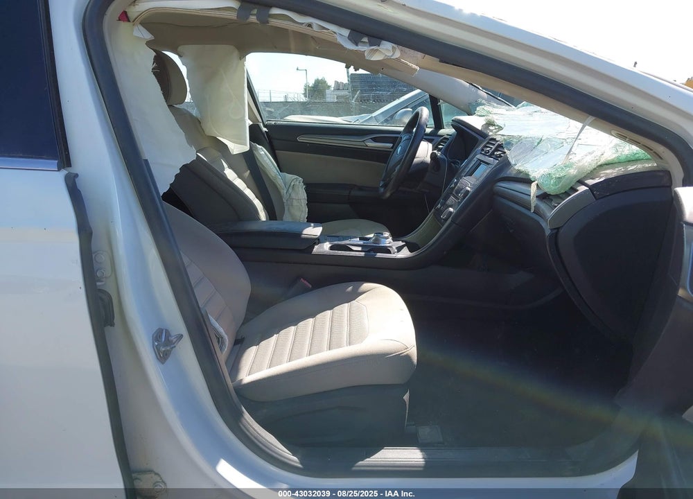 2017 FORD FUSION S VIN: 3FA6P0G79HR284819
