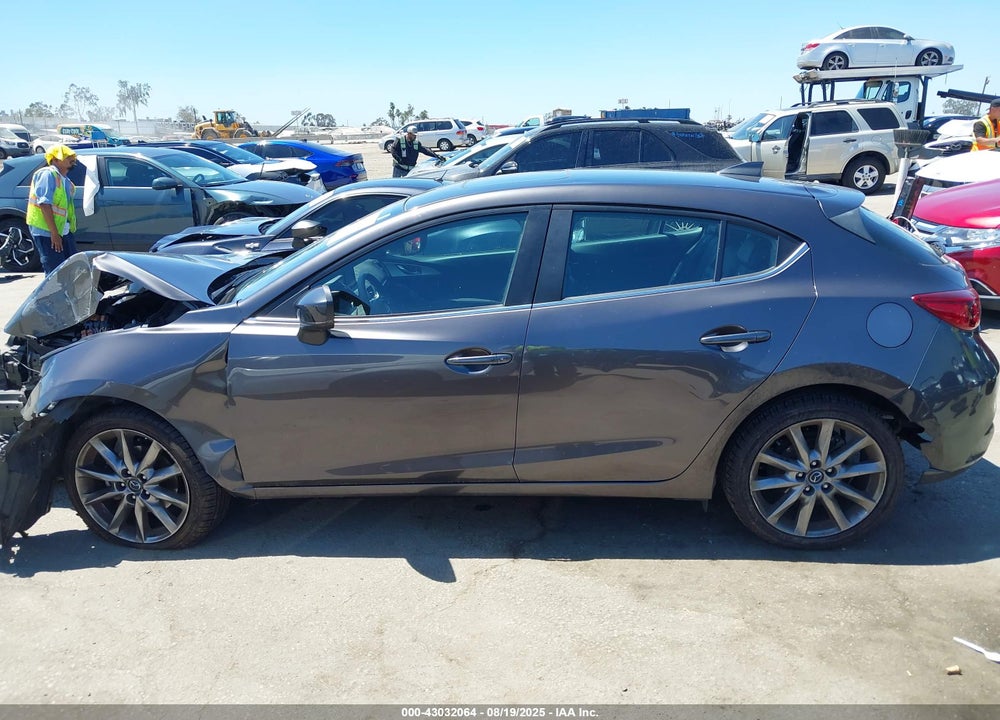 2018 MAZDA 3 VIN: 3MZBN1L31JM256357