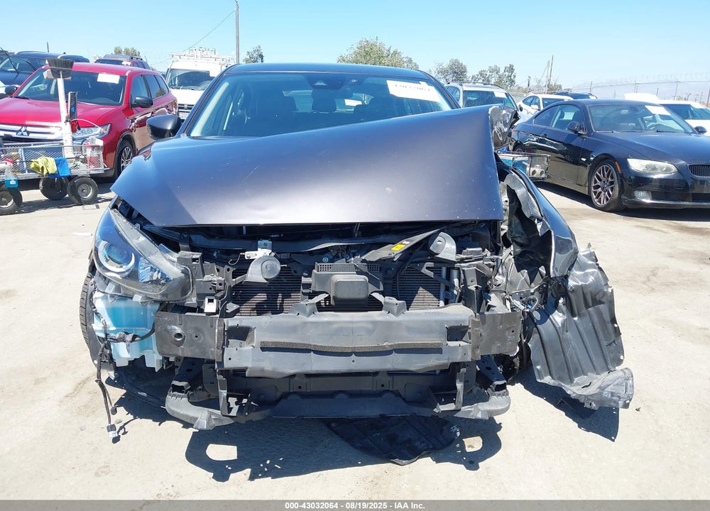 2018 MAZDA 3 VIN: 3MZBN1L31JM256357