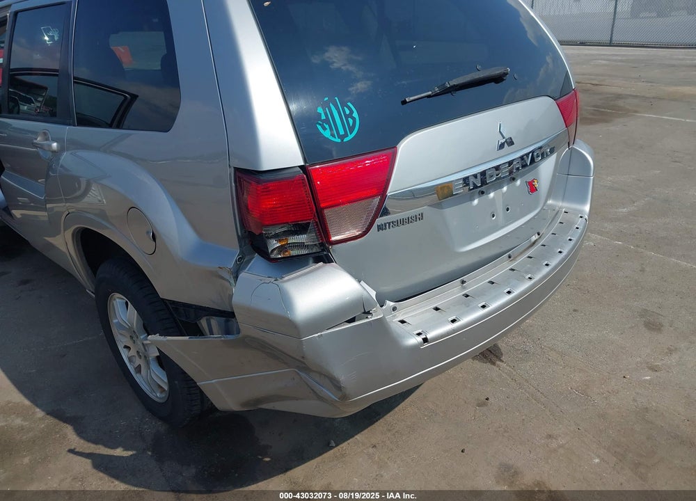 2011 MITSUBISHI ENDEAVOR VIN: 4A4JN2ASXBE035242