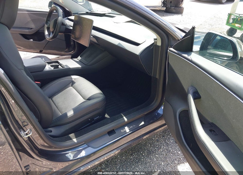 2024 TESLA MODEL 3 VIN: 5YJ3E1EA3RF841279