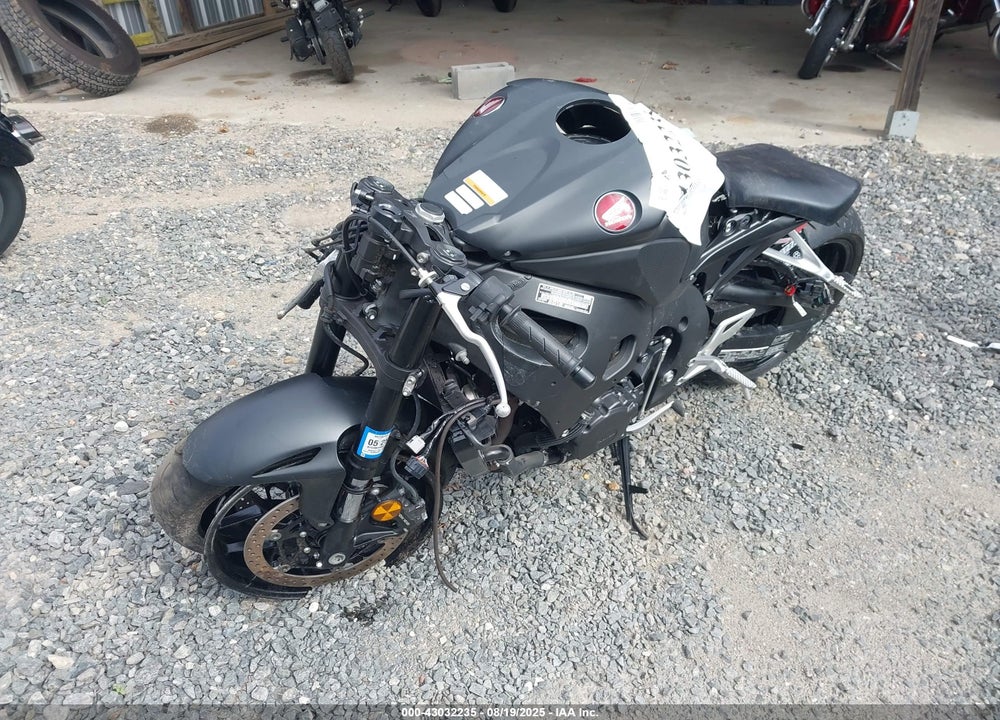 2016 HONDA CBR1000 RR VIN: JH2SC5906GK800579