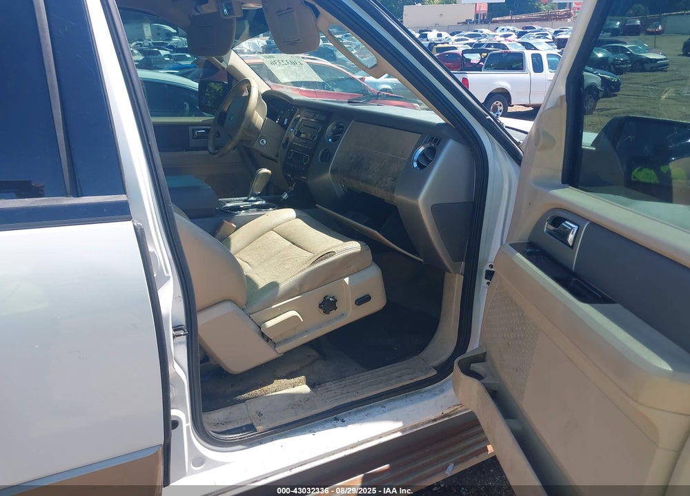 2011 FORD EXPEDITION VIN: 1FMJK1H58BEF23644
