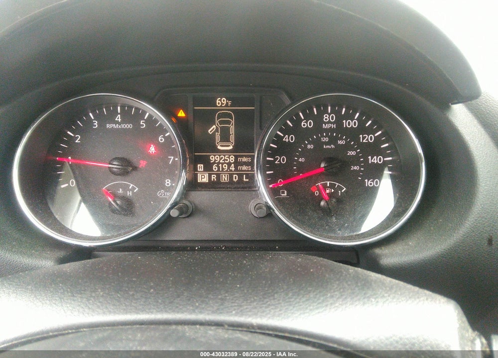 2015 NISSAN ROGUE VIN: JN8AS5MT6FW161527