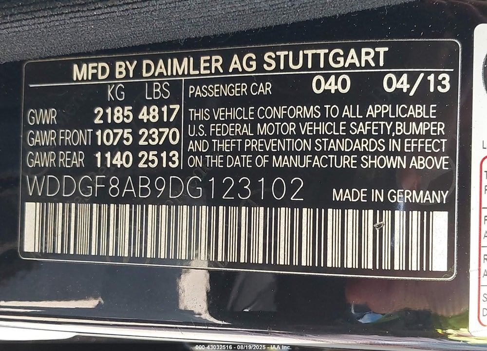2013 MERCEDES-BENZ C 300 SPORT 4MATIC VIN: WDDGF8AB9DG123102
