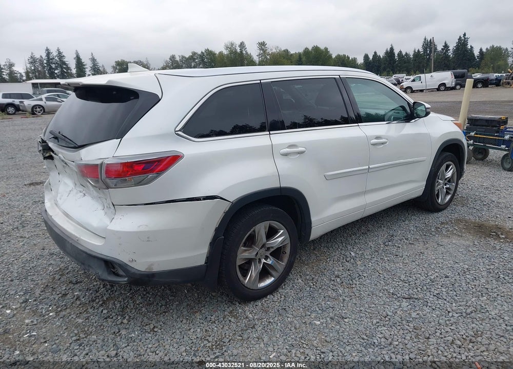 2015 TOYOTA HIGHLANDER VIN: 5TDDKRFH1FS156888