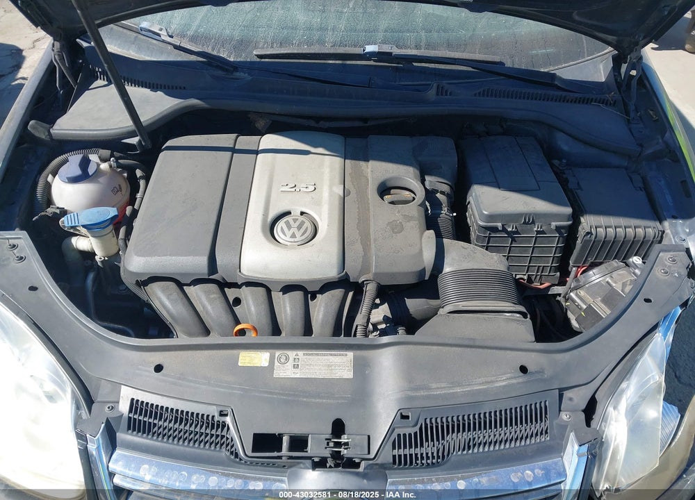 2009 VOLKSWAGEN JETTA VIN: 3VWRZ71KX9M140585